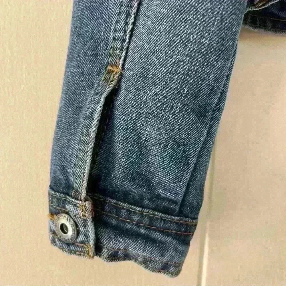 Womens Highway Jeans Distressed Jean Denim Jacket Size M Light Wash New! - Picture 3 of 12